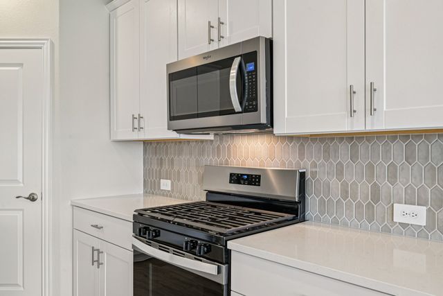 839 Sunflower Road, Lavon, TX 75166