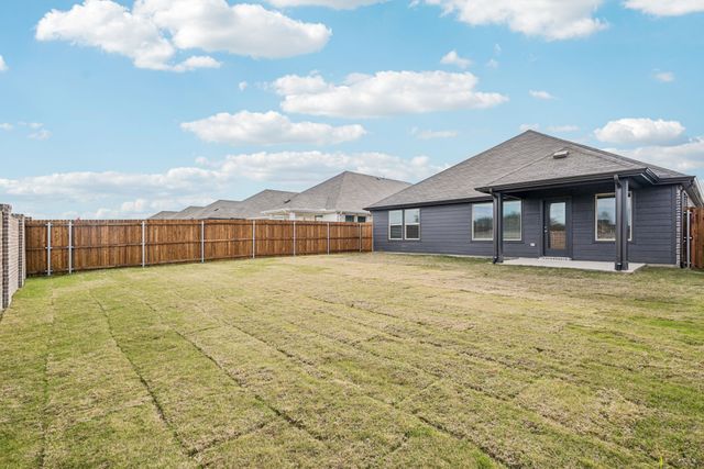 839 Sunflower Road, Lavon, TX 75166