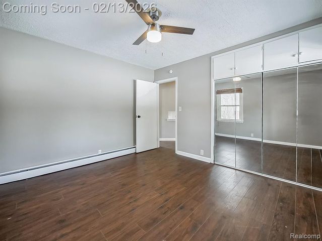 25330 Brookview Street, Farmington, MI 48336