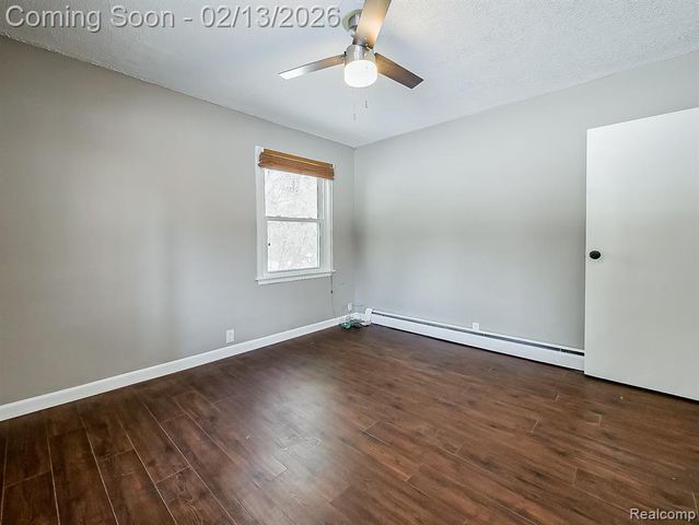 25330 Brookview Street, Farmington, MI 48336