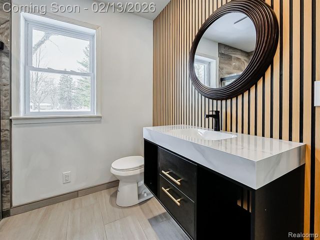 25330 Brookview Street, Farmington, MI 48336