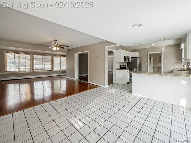 25330 Brookview Street, Farmington, MI 48336