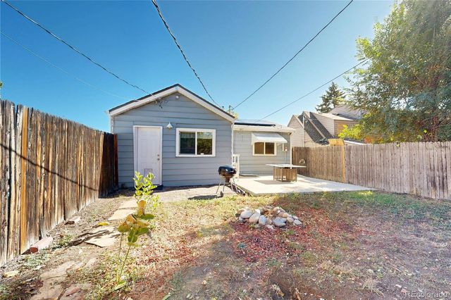 1325 Upham Street, Lakewood, CO 80214