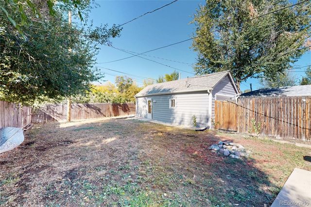 1325 Upham Street, Lakewood, CO 80214