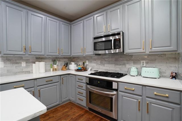 7185 Hartsfield Place, Suwanee, GA 30024