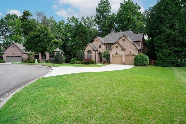 7185 Hartsfield Place, Suwanee, GA 30024