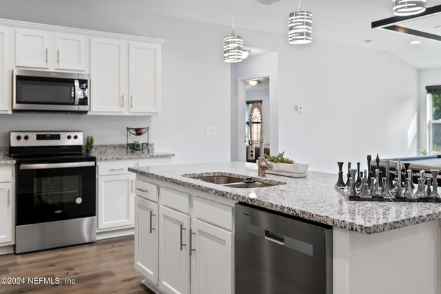6133 CATAWISSA Court, Jacksonville, FL 32244