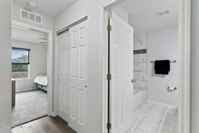 6133 CATAWISSA Court, Jacksonville, FL 32244