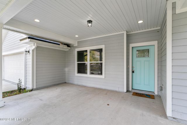 6133 CATAWISSA Court, Jacksonville, FL 32244
