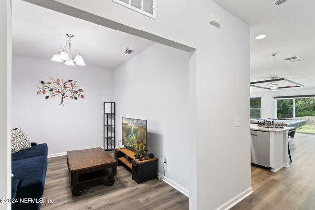 6133 CATAWISSA Court, Jacksonville, FL 32244