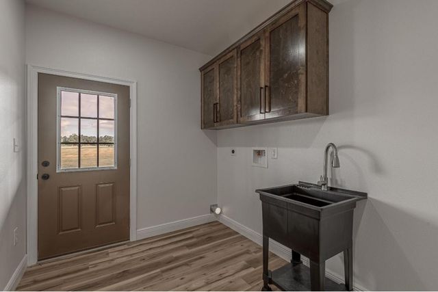 1033 Lonesome Dove Dr, Groveton, TX 75845