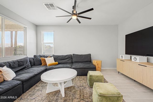 6303 N 67TH Lane, Glendale, AZ 85303