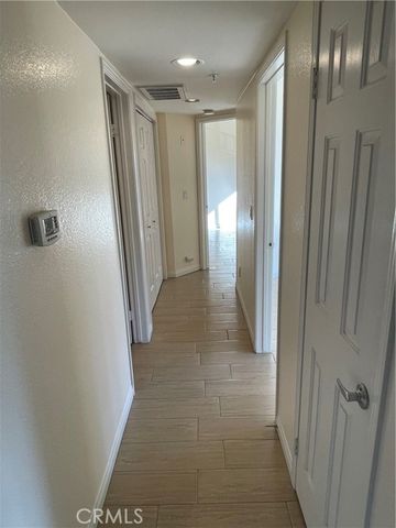 1965 Las Colinas Circle 308, Corona, CA 92879