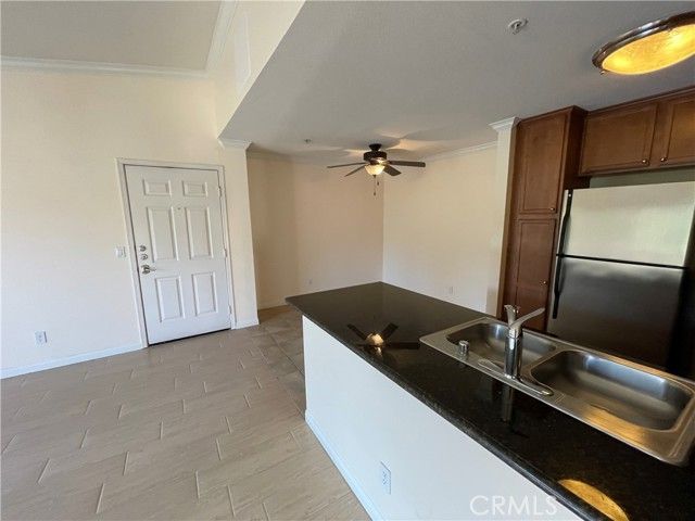 1965 Las Colinas Circle 308, Corona, CA 92879