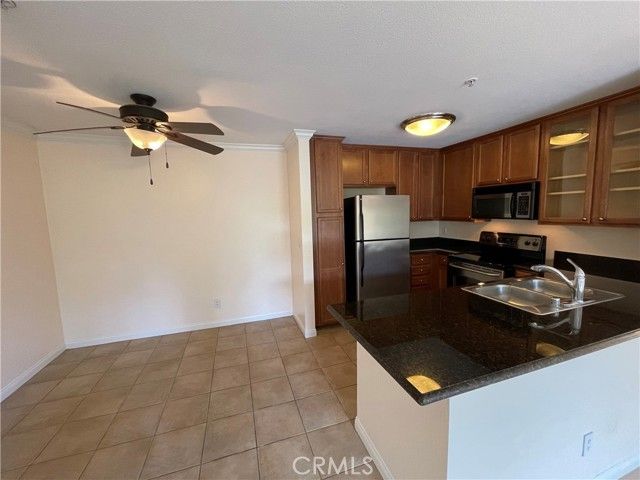 1965 Las Colinas Circle 308, Corona, CA 92879