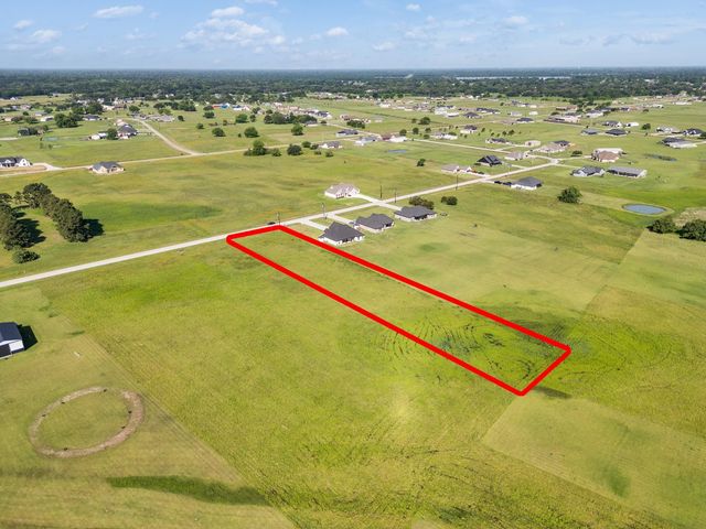 602 Longhorn Trail, Angleton, TX 77515