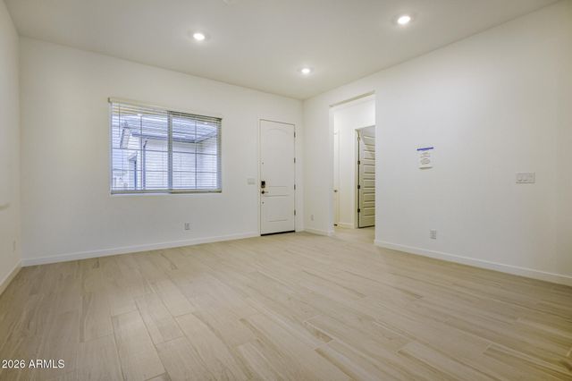 3831 E GALLATIN Way, San Tan Valley, AZ 85143