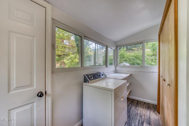 2300 Beverly Hill Street, Kingsport, TN 37664