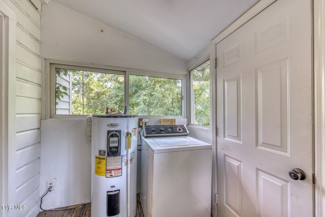 2300 Beverly Hill Street, Kingsport, TN 37664