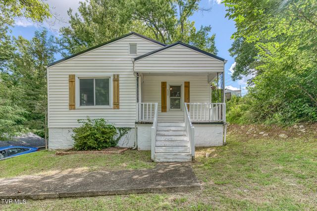 2300 Beverly Hill Street, Kingsport, TN 37664