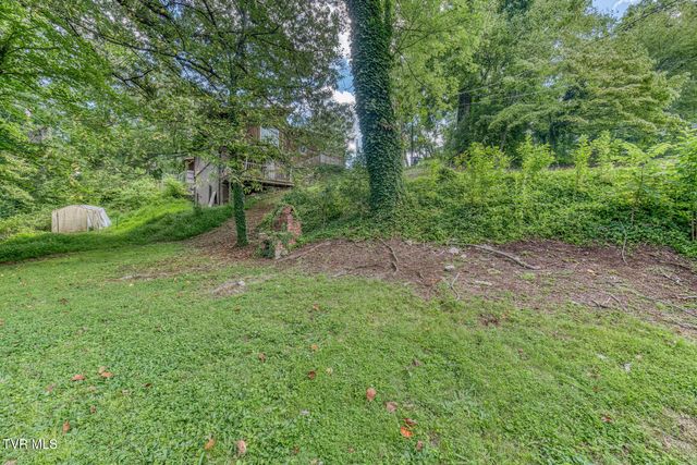 2300 Beverly Hill Street, Kingsport, TN 37664