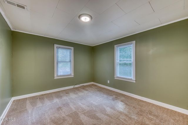 2300 Beverly Hill Street, Kingsport, TN 37664