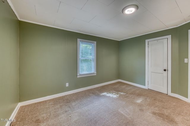 2300 Beverly Hill Street, Kingsport, TN 37664