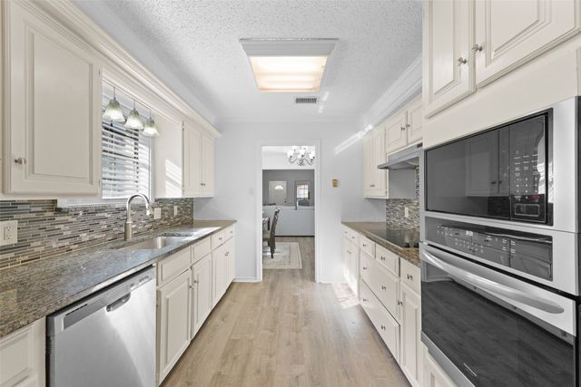 324 Conger Drive, Mesquite, TX 75149