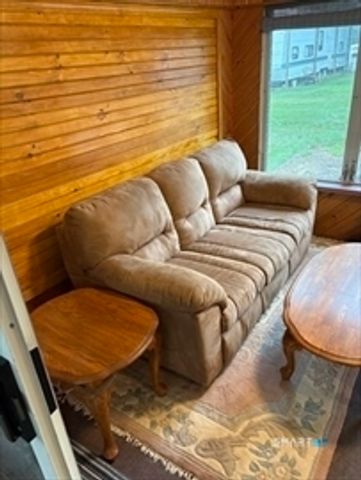 25 RTE 197 Route, Woodstock, CT 06281