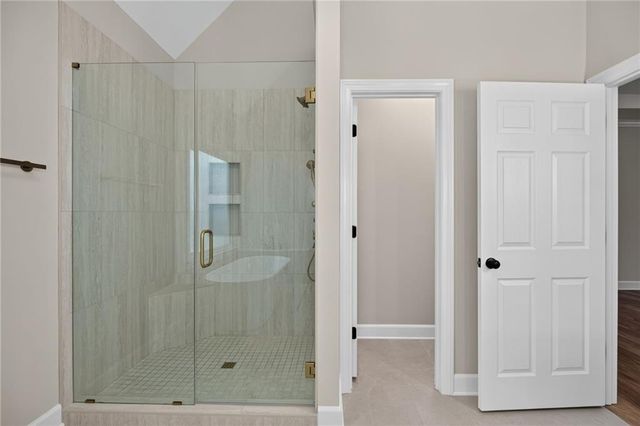 125 Kiveton Park Drive, Roswell, GA 30075
