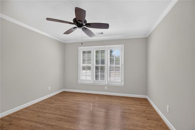 125 Kiveton Park Drive, Roswell, GA 30075