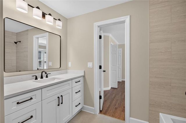 125 Kiveton Park Drive, Roswell, GA 30075