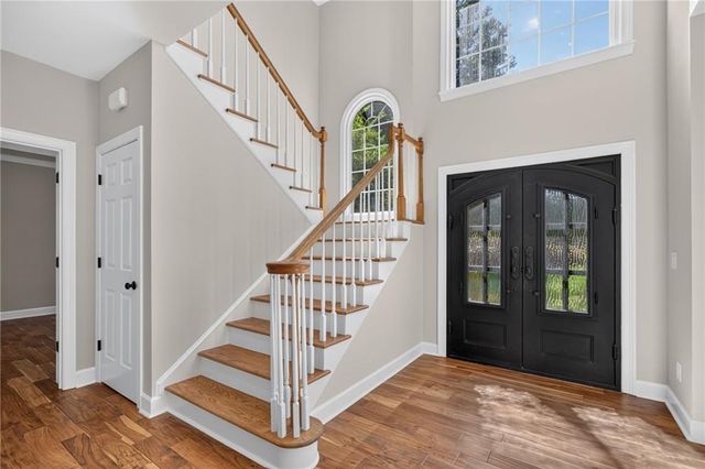 125 Kiveton Park Drive, Roswell, GA 30075