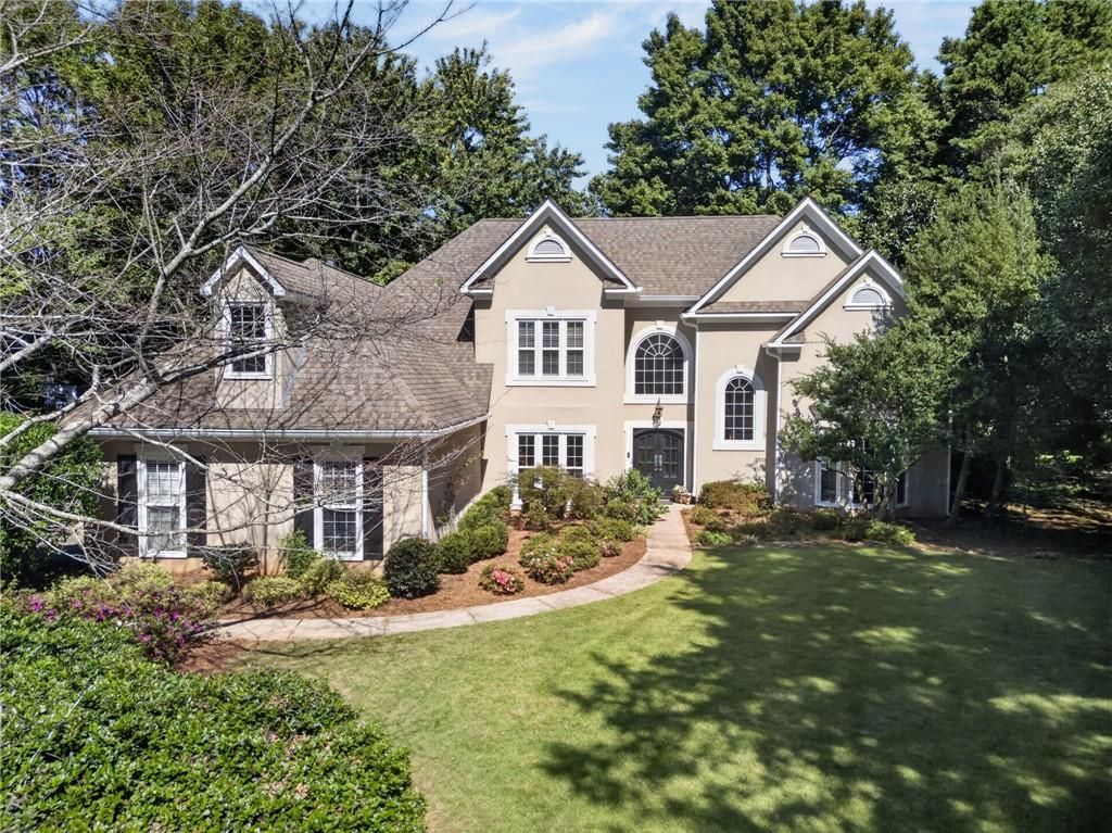 125 Kiveton Park Drive, Roswell, GA 30075