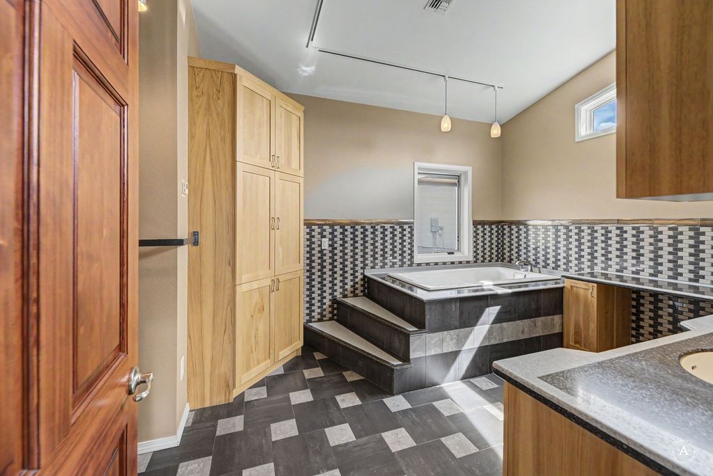 6131 Johnson Road, East Helena, MT 59635 photo 29