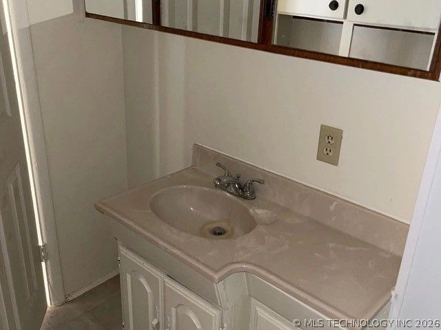 615 N 1st Street, Broken Arrow, OK 74012