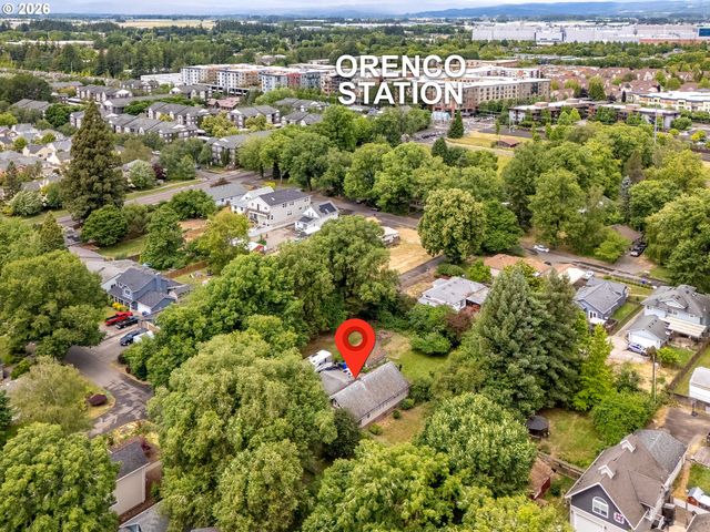 6611 Ne CHESTNUT St, Hillsboro, OR 97124