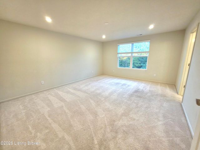 17505 Shakes Creek Dr, Fisherville, KY 40023