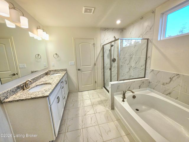 17505 Shakes Creek Dr, Fisherville, KY 40023