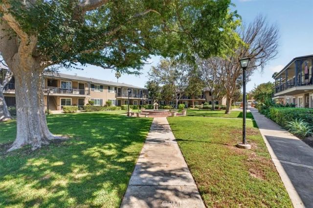 660 S Glassell 12, Orange, CA 92866