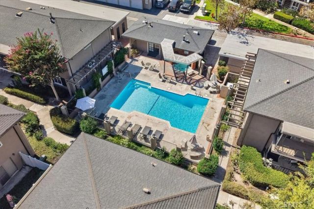 660 S Glassell 12, Orange, CA 92866