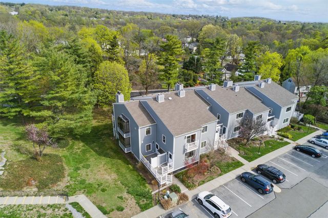 83 Hudson Point Lane, Ossining, NY 10562
