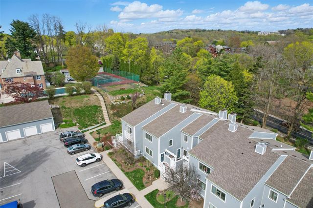 83 Hudson Point Lane, Ossining, NY 10562