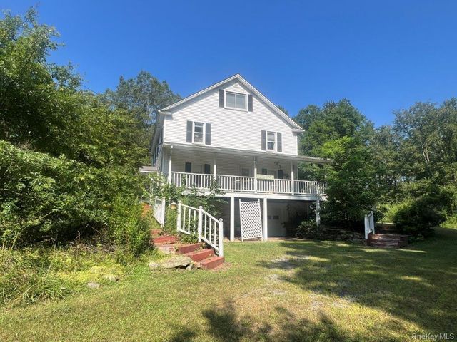 136 Camp Sunset Road, Highland, NY 12528