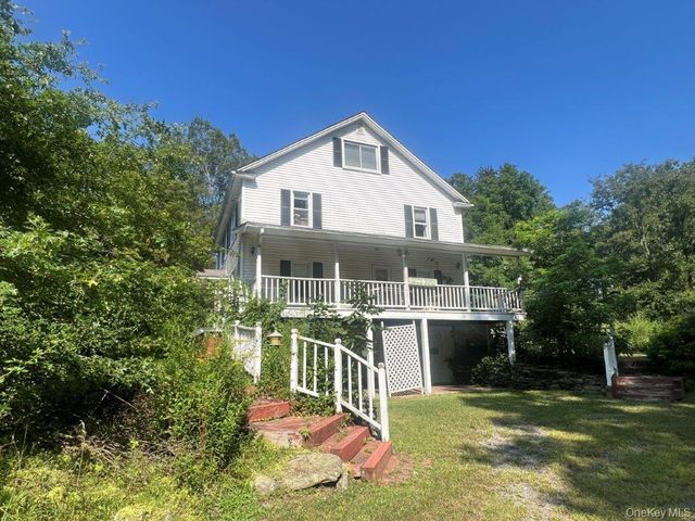 136 Camp Sunset Road, Highland, NY 12528