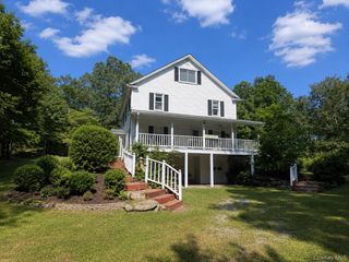 136 Camp Sunset Road, Highland, NY 12528