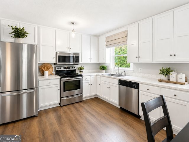 899 Simmons Road, Social Circle, GA 30025