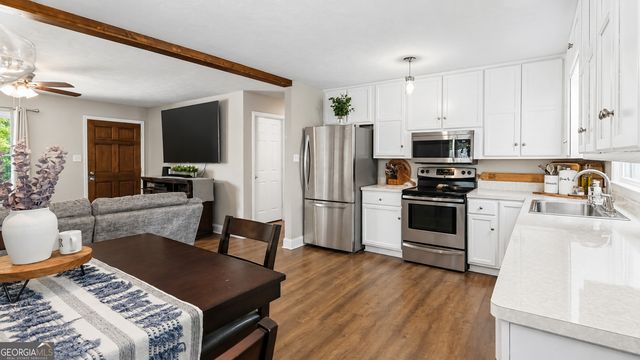899 Simmons Road, Social Circle, GA 30025