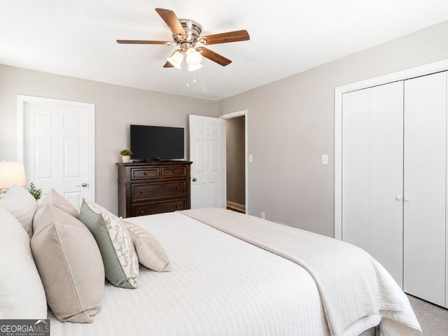 899 Simmons Road, Social Circle, GA 30025