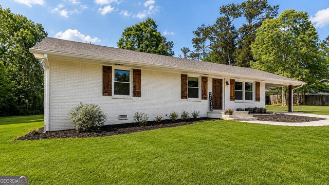 899 Simmons Road, Social Circle, GA 30025